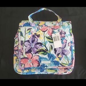 Vera Bradley Grand Hanging Organizer